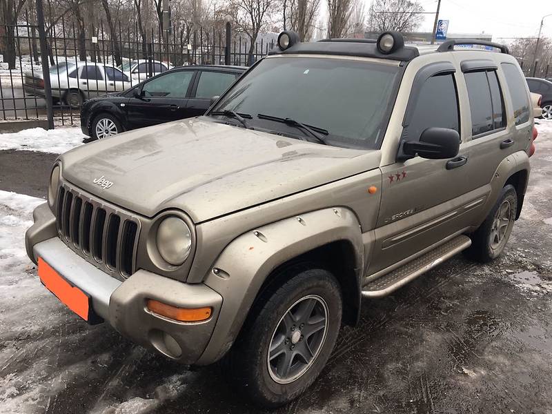 Jeep Liberty 2003 года