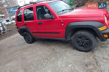 Внедорожник / Кроссовер Jeep Liberty 2005 в Киеве