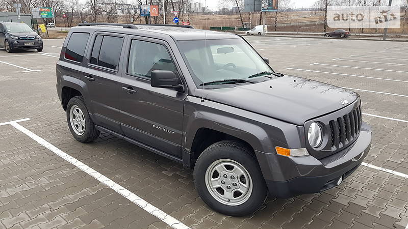Позашляховик / Кросовер Jeep Patriot 2014 в Києві