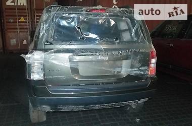 Внедорожник / Кроссовер Jeep Patriot 2015 в 