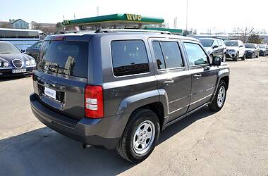 Позашляховик / Кросовер Jeep Patriot 2016 в 