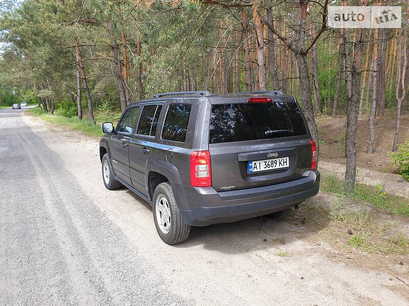 Позашляховик / Кросовер Jeep Patriot 2014 в Києві