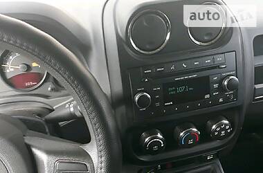 Позашляховик / Кросовер Jeep Patriot 2015 в 