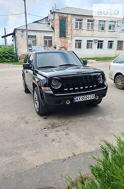 Позашляховик / Кросовер Jeep Patriot 2016 в Харкові