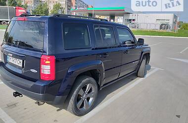 Внедорожник / Кроссовер Jeep Patriot 2014 в Сумах