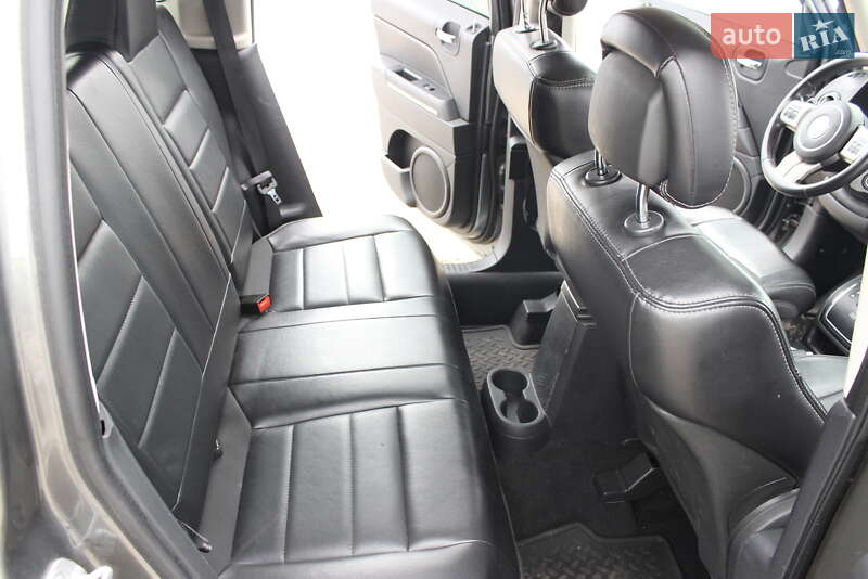 Внедорожник / Кроссовер Jeep Patriot 2011 в Каневе