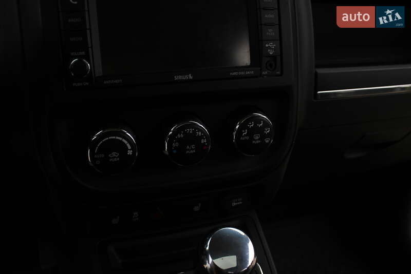 Внедорожник / Кроссовер Jeep Patriot 2011 в Каневе