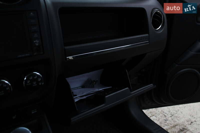 Внедорожник / Кроссовер Jeep Patriot 2011 в Каневе