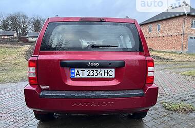 Внедорожник / Кроссовер Jeep Patriot 2008 в Черновцах