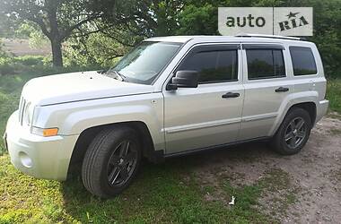 Позашляховик / Кросовер Jeep Patriot 2008 в Черкасах