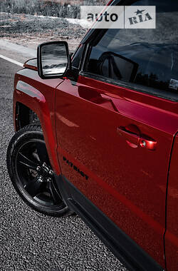 Внедорожник / Кроссовер Jeep Patriot 2015 в 
