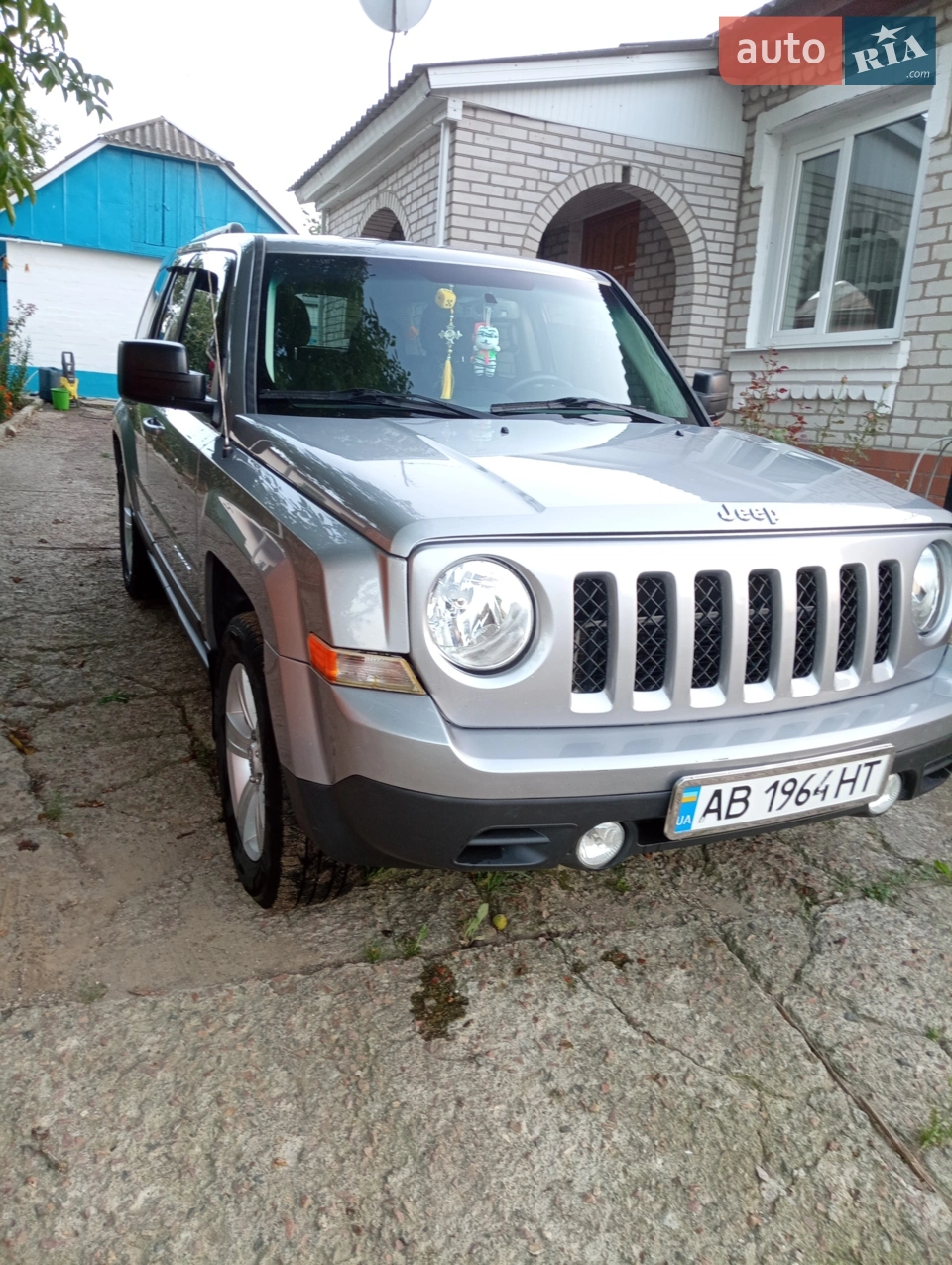 2015 Jeep Liberty (Patriot) - мініатюра 8