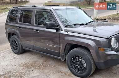 Внедорожник / Кроссовер Jeep Patriot 2015 в Кропивницком