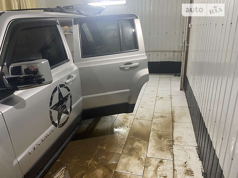 Позашляховик / Кросовер Jeep Patriot 2013 в Березанці