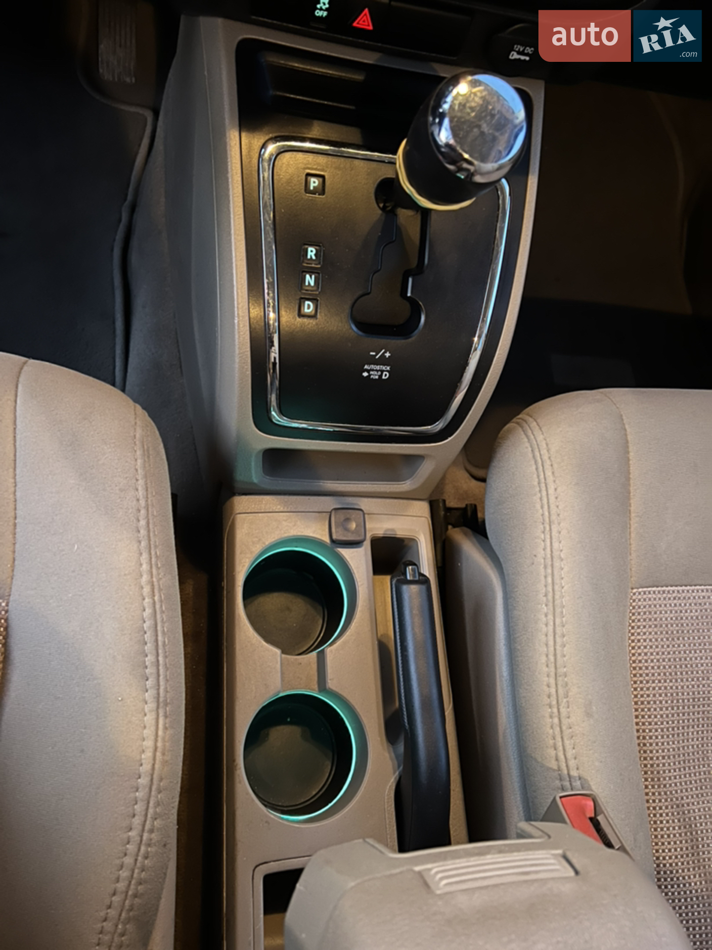 2015 Jeep Liberty (Patriot) - мініатюра 14