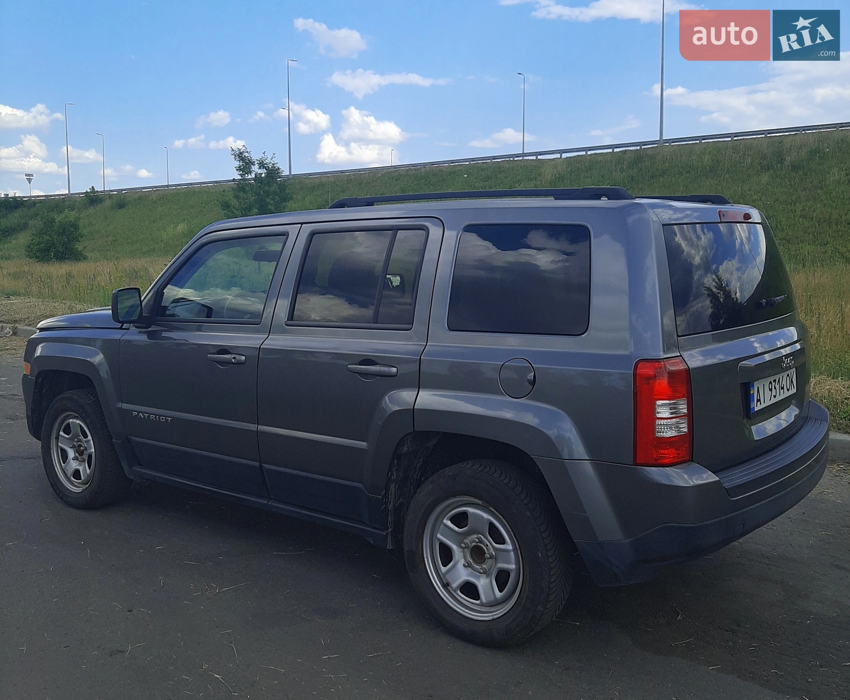 2013 Jeep Liberty (Patriot) - мініатюра 3