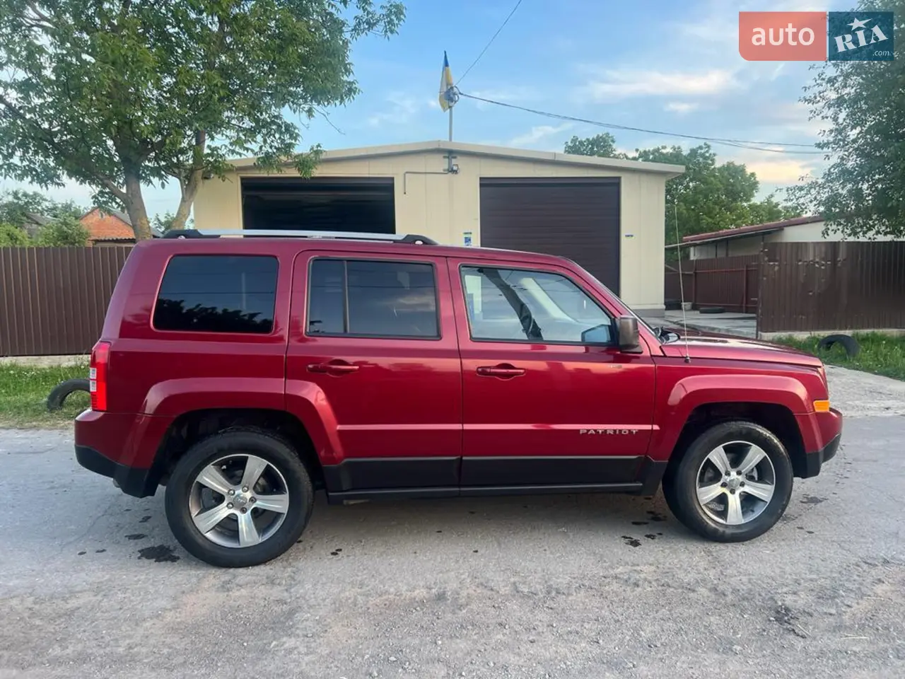 2016 Jeep Liberty (Patriot) - мініатюра 14