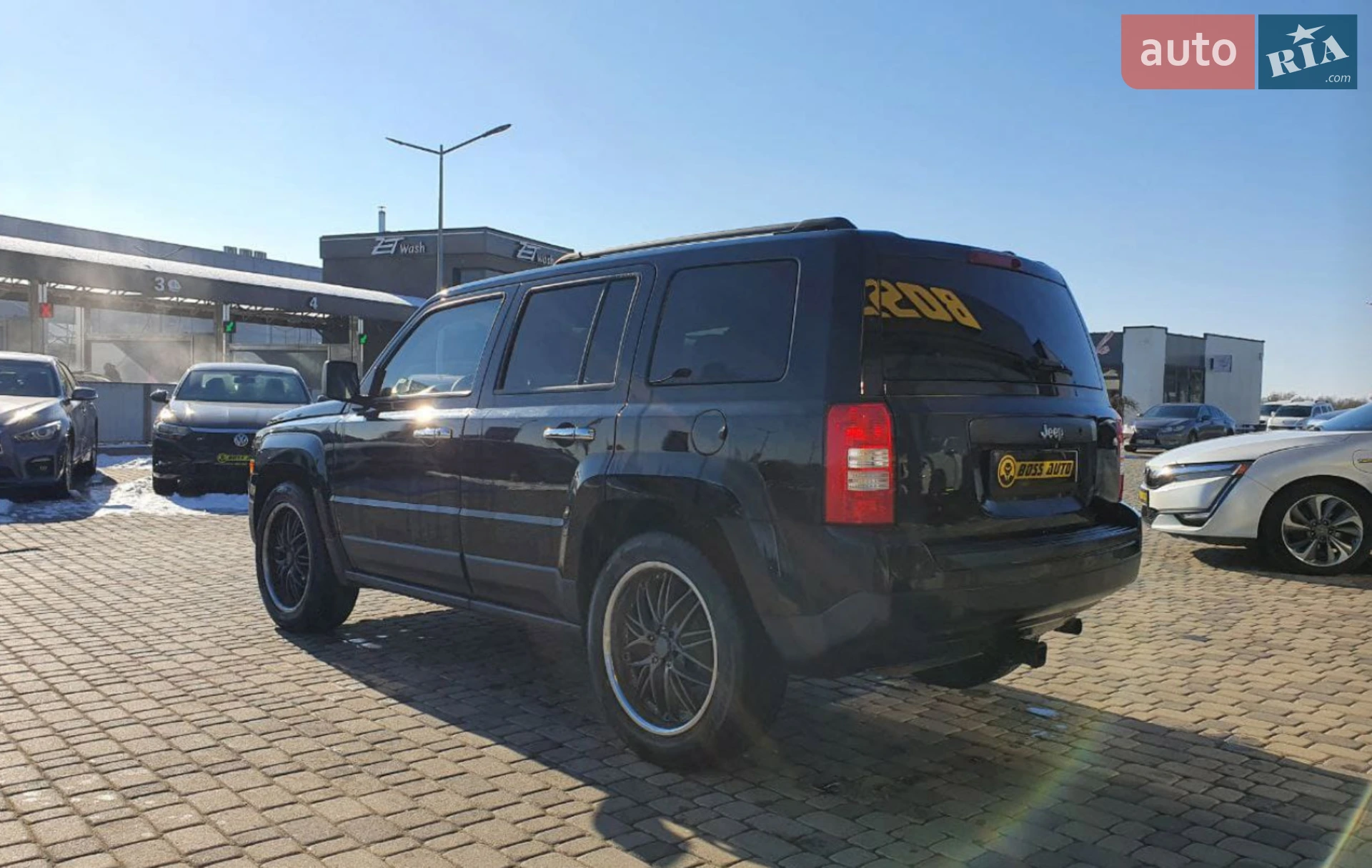 2015 Jeep Liberty (Patriot) - мініатюра 8