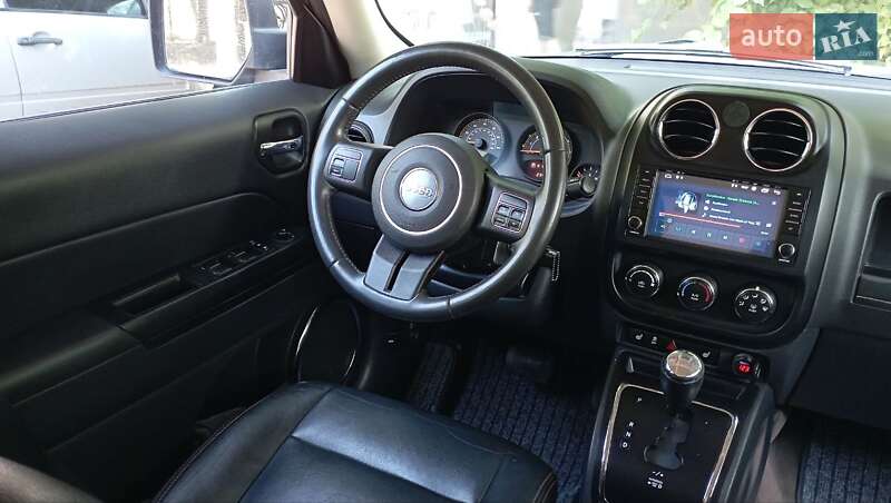 Позашляховик / Кросовер Jeep Patriot 2014 в Одесі