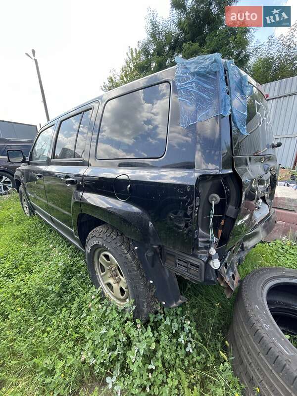 Позашляховик / Кросовер Jeep Patriot 2014 в Львові