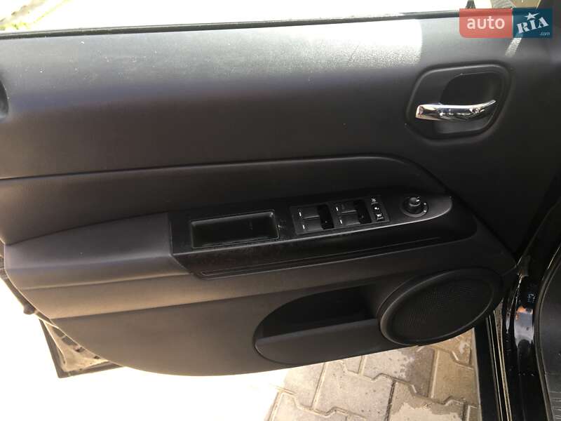Внедорожник / Кроссовер Jeep Patriot 2013 в Черновцах