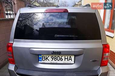 Позашляховик / Кросовер Jeep Patriot 2015 в 