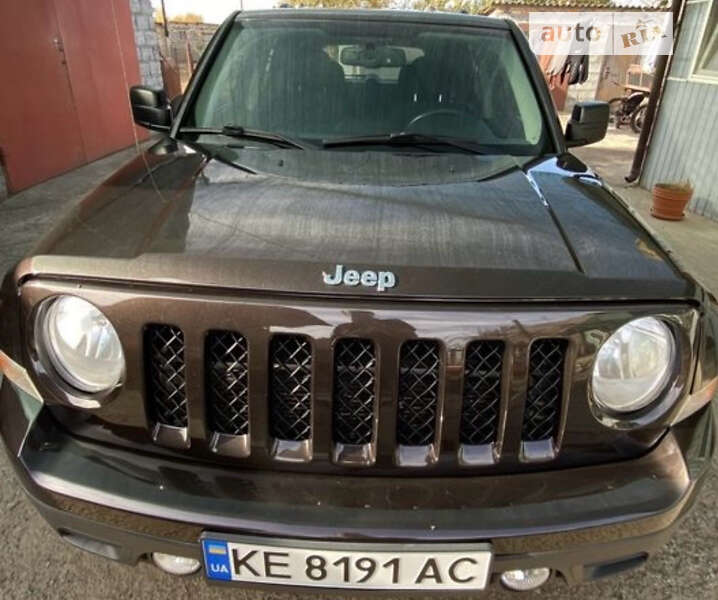 Внедорожник / Кроссовер Jeep Patriot 2014 в Кривом Роге