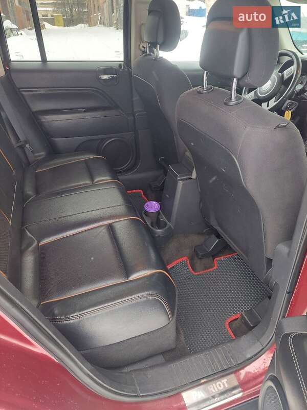 Позашляховик / Кросовер Jeep Patriot 2016 в Чернігові