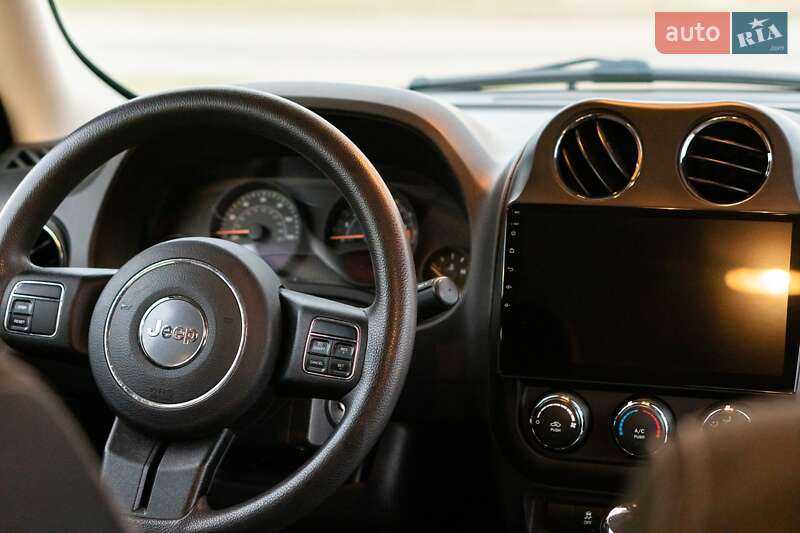 Внедорожник / Кроссовер Jeep Patriot 2014 в Ивано-Франковске