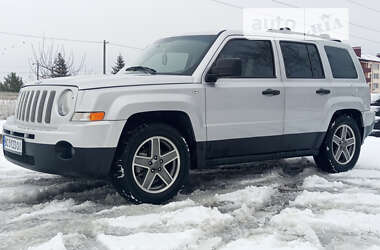 Внедорожник / Кроссовер Jeep Patriot 2009 в Червонограде