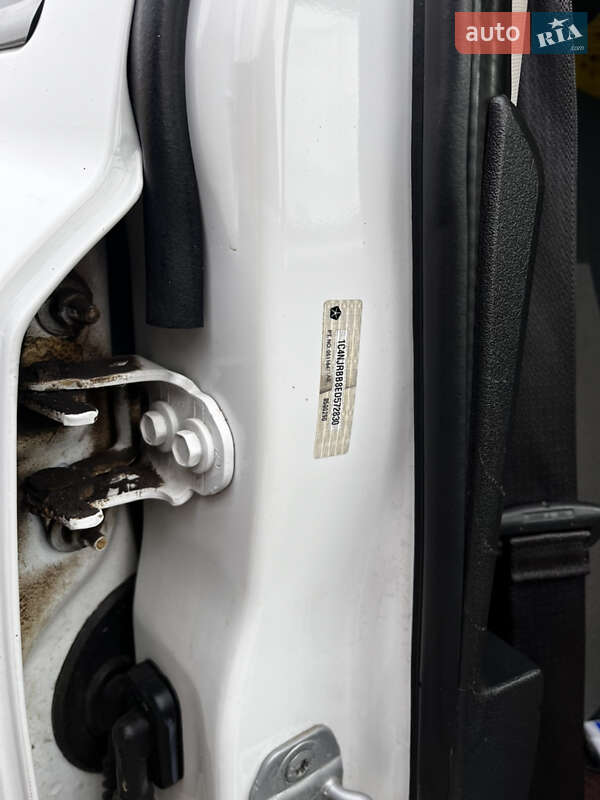 Позашляховик / Кросовер Jeep Patriot 2013 в Харкові