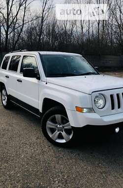 Внедорожник / Кроссовер Jeep Patriot 2013 в Кривом Роге