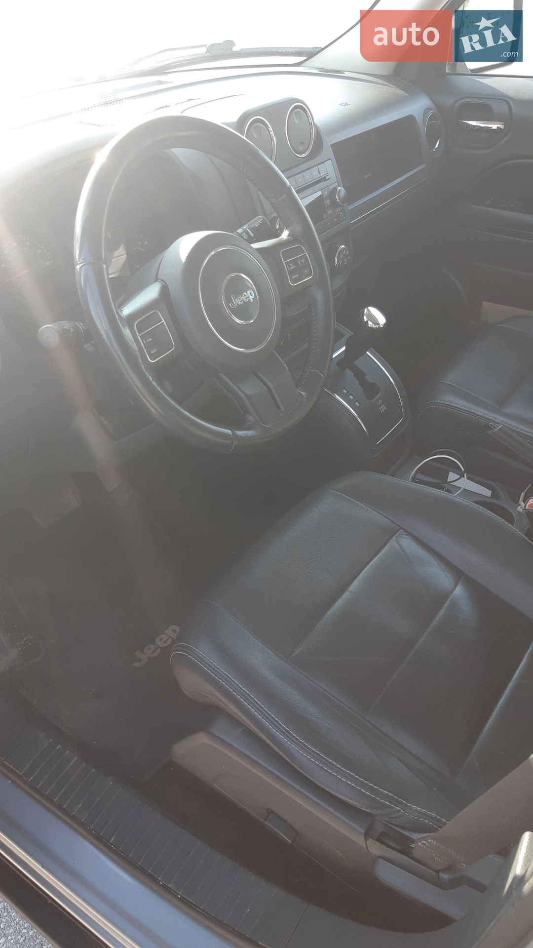 2015 Jeep Liberty (Patriot) - мініатюра 7