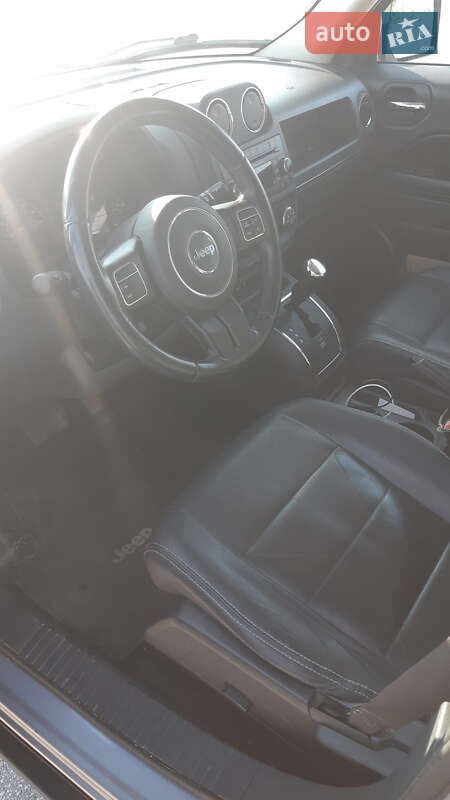 Внедорожник / Кроссовер Jeep Patriot 2015 в Херсоне