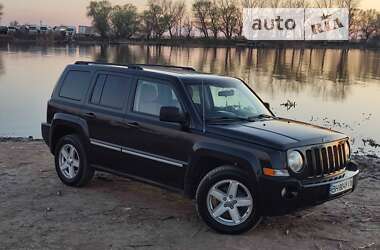 Позашляховик / Кросовер Jeep Patriot 2010 в Одесі