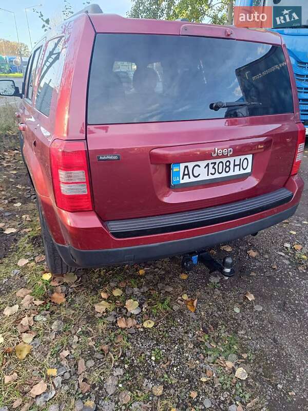 Внедорожник / Кроссовер Jeep Patriot 2016 в Львове