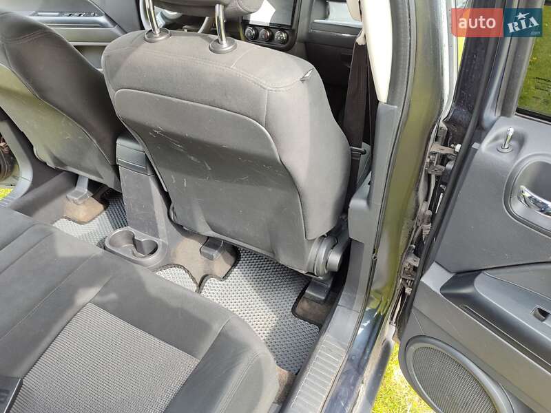 Позашляховик / Кросовер Jeep Patriot 2014 в Острозі