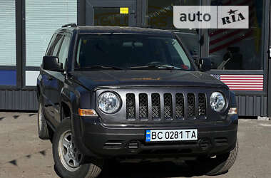 Внедорожник / Кроссовер Jeep Patriot 2014 в Львове