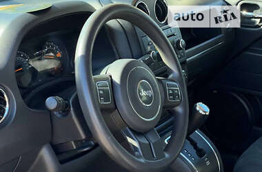 Внедорожник / Кроссовер Jeep Patriot 2014 в Львове