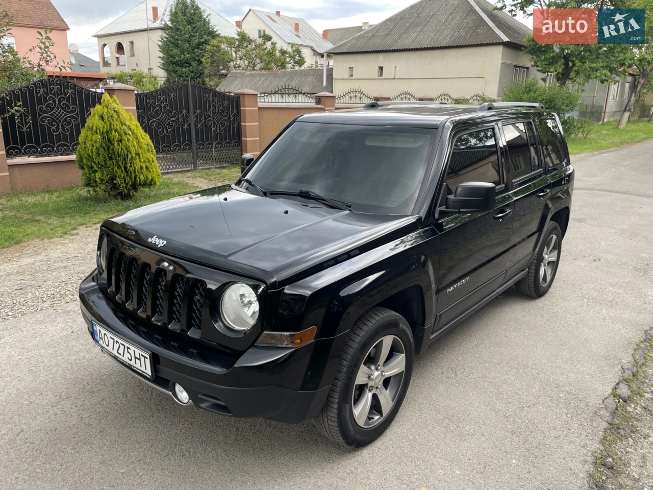 2016 Jeep Liberty (Patriot) - мініатюра 30
