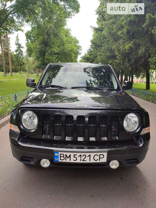 Внедорожник / Кроссовер Jeep Patriot 2011 в Сумах