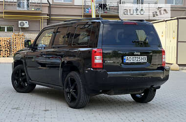 Позашляховик / Кросовер Jeep Patriot 2008 в Ужгороді