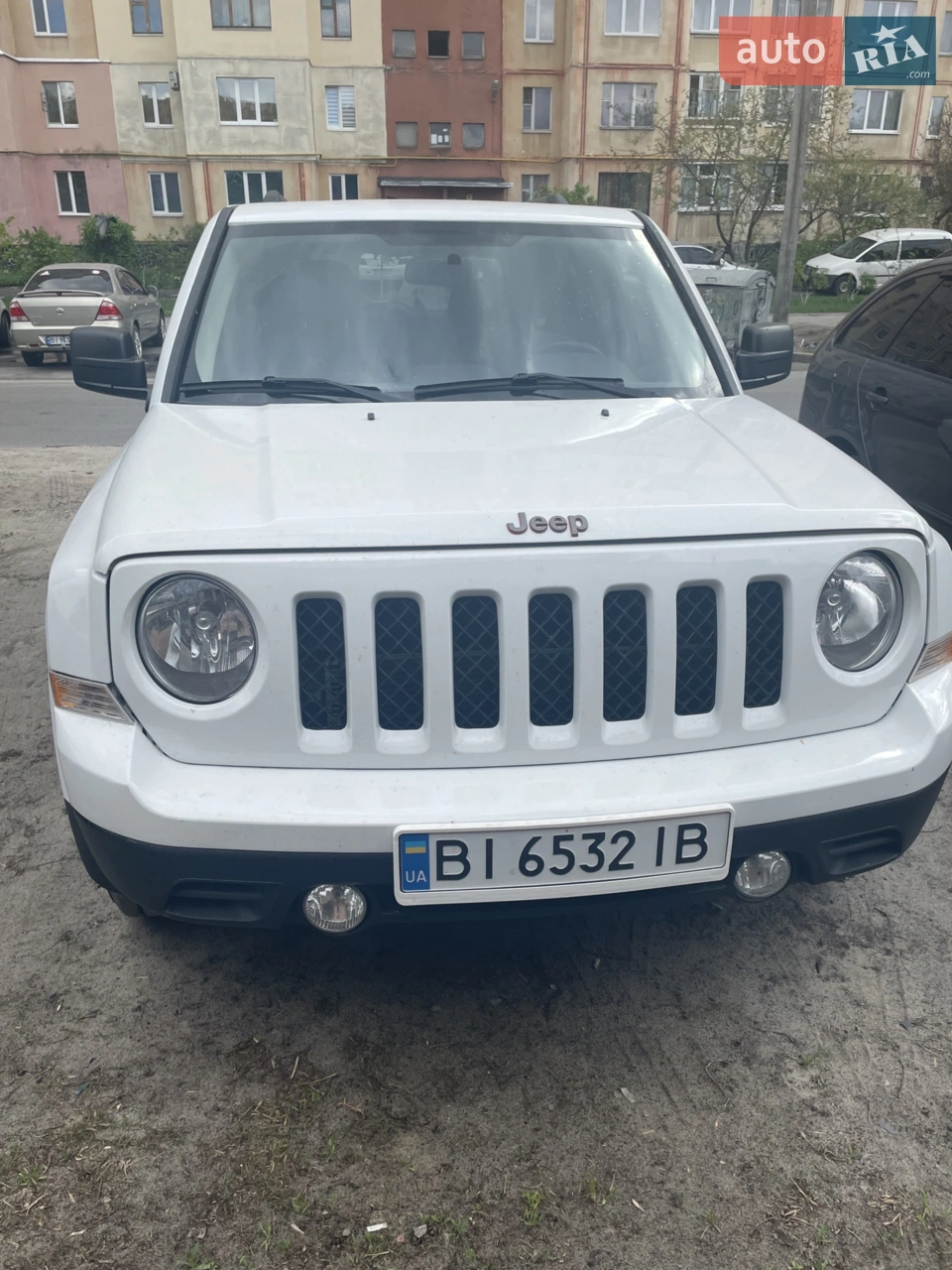 2015 Jeep Liberty (Patriot) - мініатюра 25