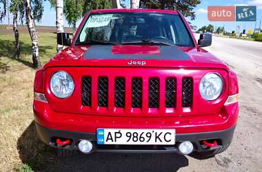 Внедорожник / Кроссовер Jeep Patriot 2016 в Запорожье