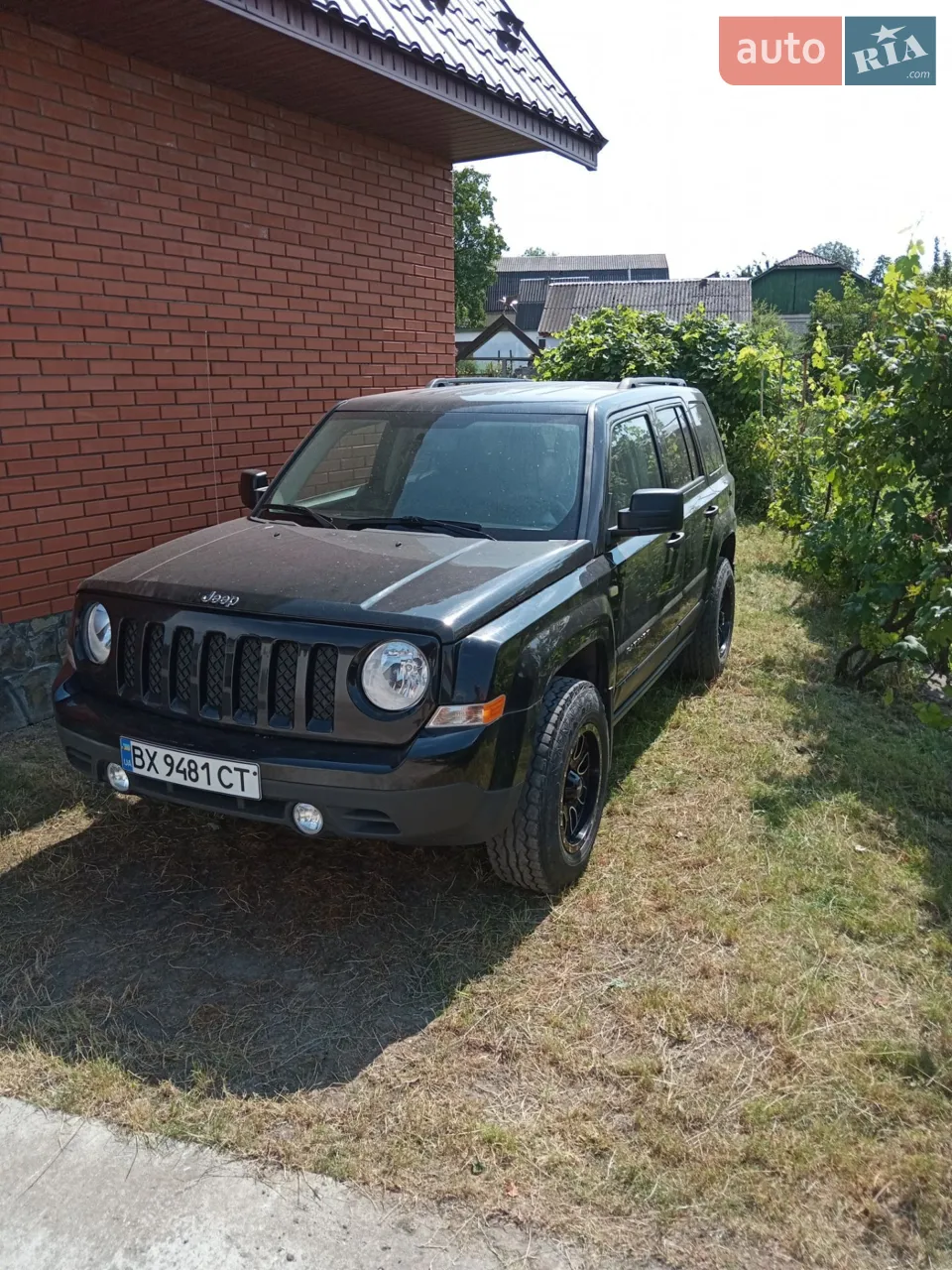 2015 Jeep Liberty (Patriot) - мініатюра 27