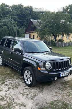 Позашляховик / Кросовер Jeep Patriot 2015 в Рівному