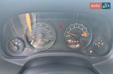 Позашляховик / Кросовер Jeep Patriot 2015 в 