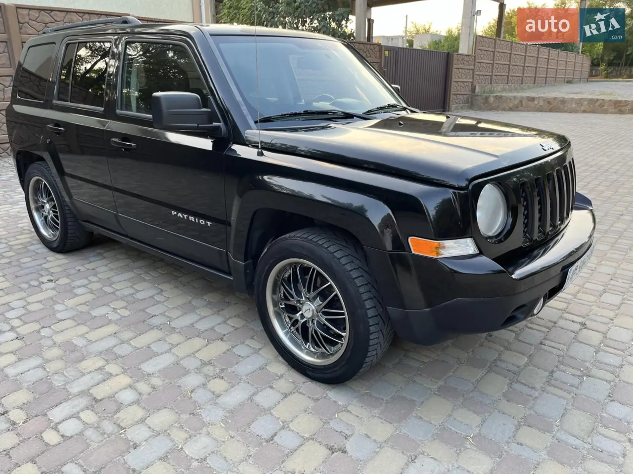 2014 Jeep Liberty (Patriot) - мініатюра 11
