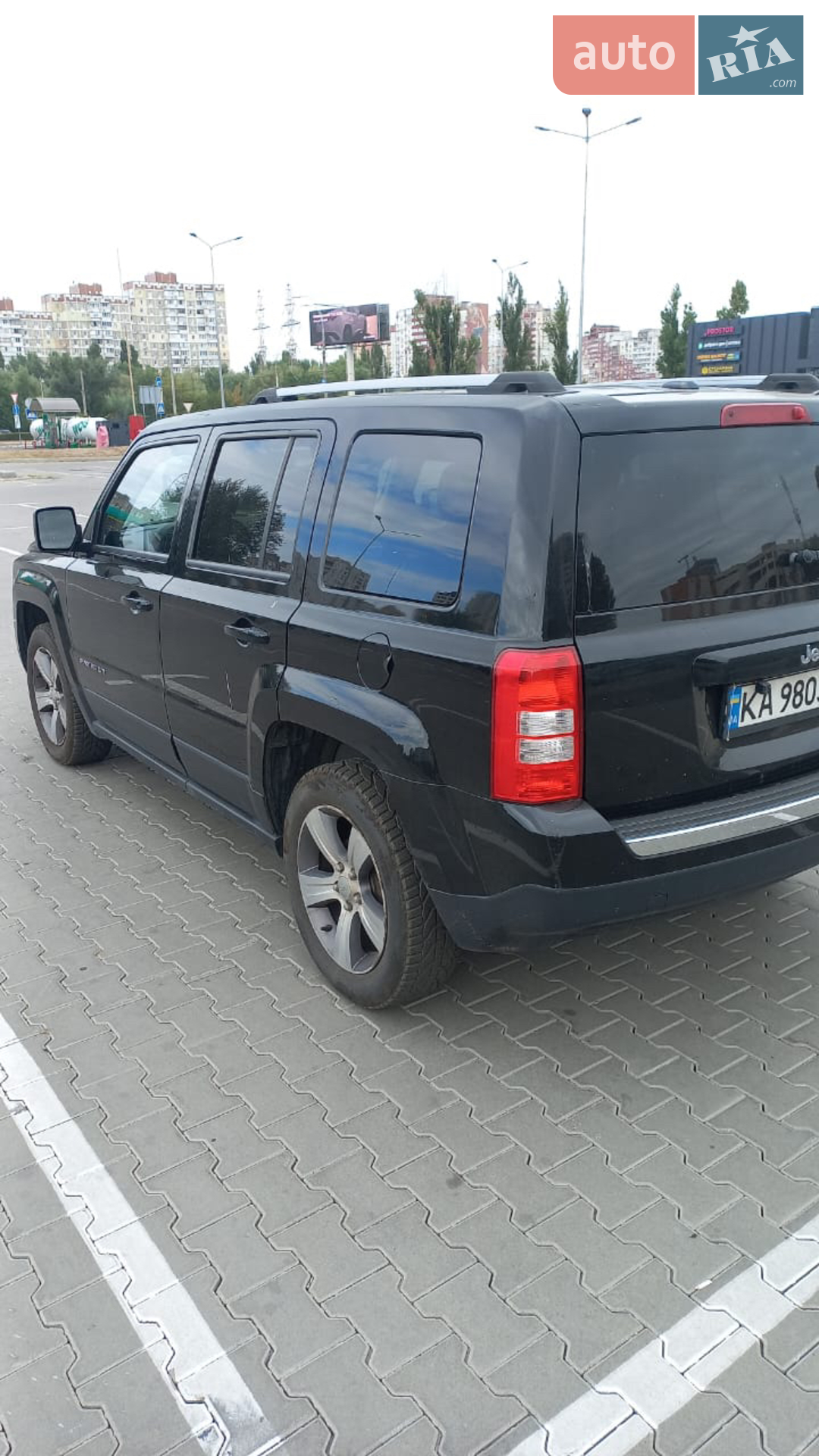 2016 Jeep Liberty (Patriot) - мініатюра 4