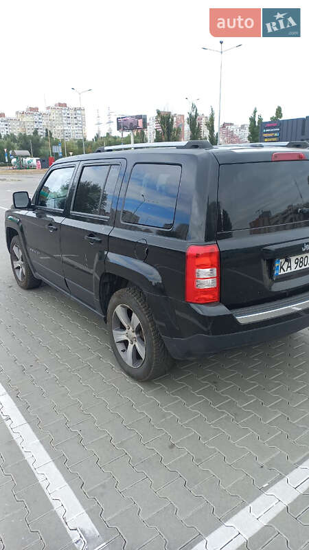 Позашляховик / Кросовер Jeep Patriot 2016 в Києві